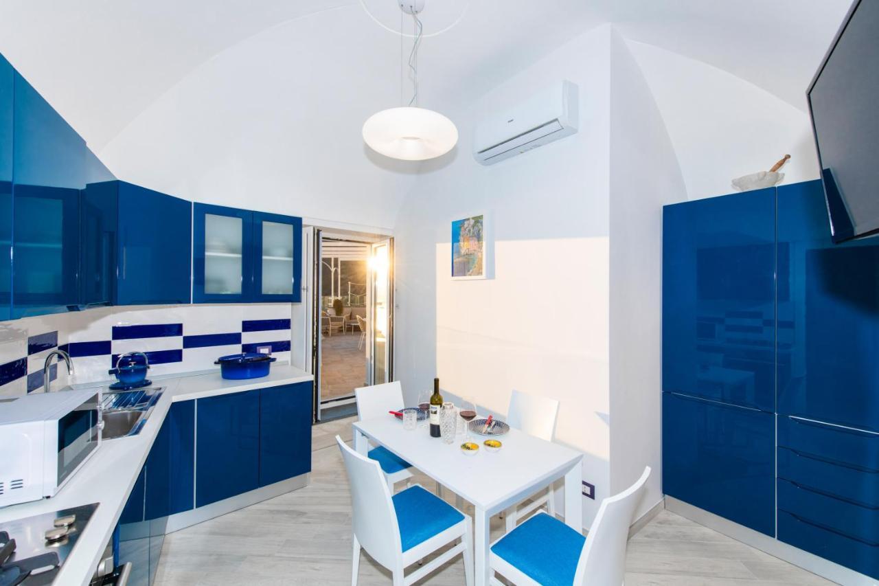 Villa La Tagliata Spectacular Jacuzzi Tub Amazing View And Private Parking Garage Positano Exterior foto